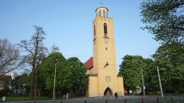 Evangelische Lutherkirche, Turm, Begegnungsstätte